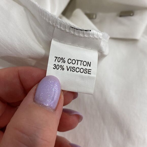 Rimit White High Rise Wide Leg Pleated Front Chain Shorts - Picture 6 of 10